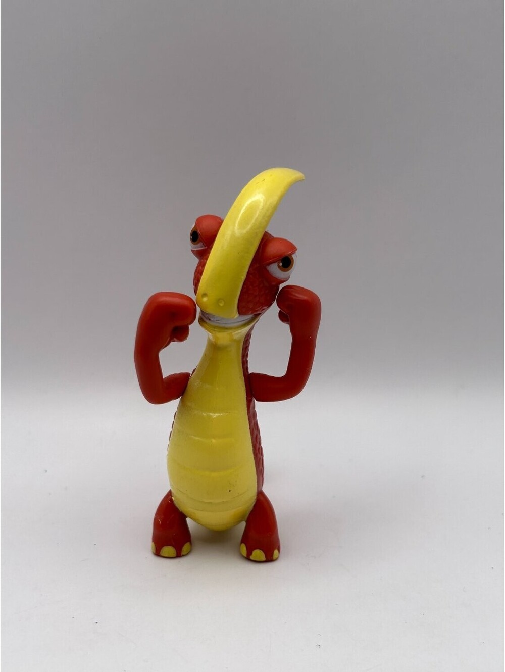 Jakks Gigantosaurus CGS Red Yellow Crest Dinosaur Mini Figure Incomplete Used